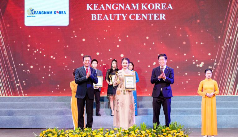 Keangnam Korea tự hào nhận Cúp Vàng Top 5 Thương Hiệu Uy Tín Chất Lượng Quốc Gia