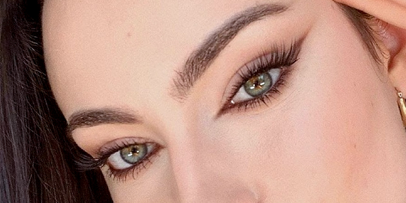 Upturned Eyes: What They Are, Good or Bad, and How to Fix Them 1 Upturned Eyes