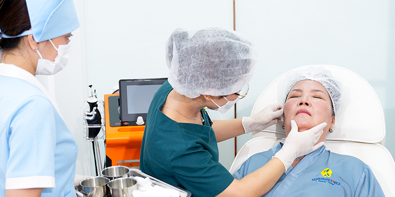 Smile Lines Treatment Cost 2026: Nasolabial Fold Removal Prices in Vietnam 3 Smile Lines Treatment Cost 2026