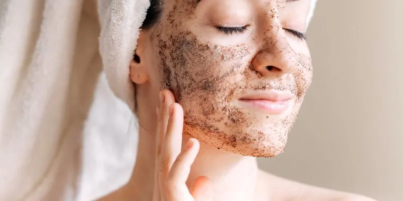 5 sai lầm khi dưỡng trắng da mặt khiến da dưỡng mãi không trắng