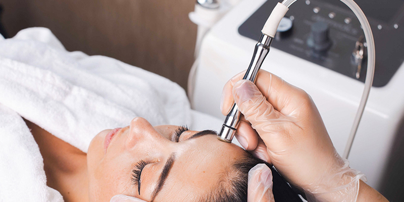 cách dưỡng ẩm cho da mặt bị khô