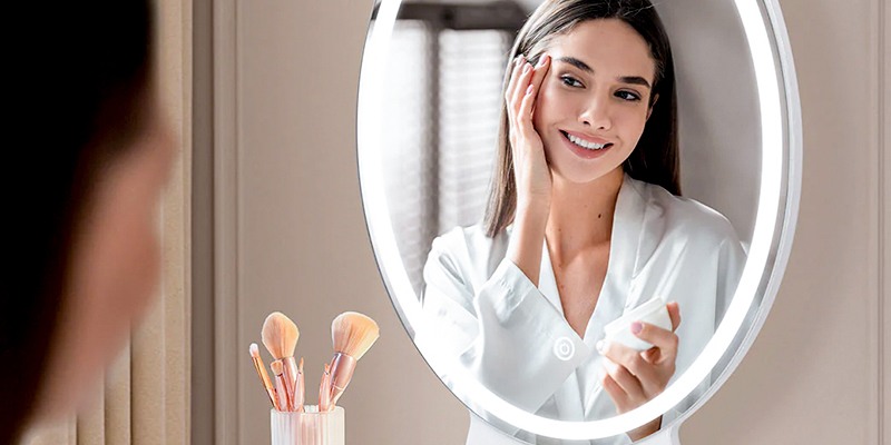 Cắt mí mắt bao lâu thì trang điểm được