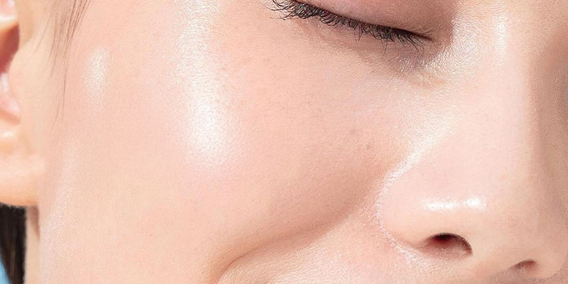 Review Các Hoạt Chất Dưỡng Sáng Da Đỉnh Cao: Vitamin C, AHA và Niacinamide 1 Review Các Hoạt Chất Dưỡng Sáng da