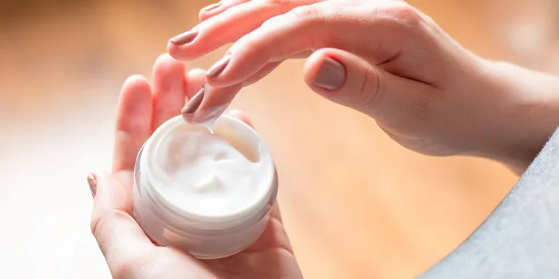 Kinh Nghiệm Làm Hồng Vùng Kín Tại Nhà Và Cơ Sở Thẩm Mỹ 4 Kem Làm Hồng Vùng Kín
