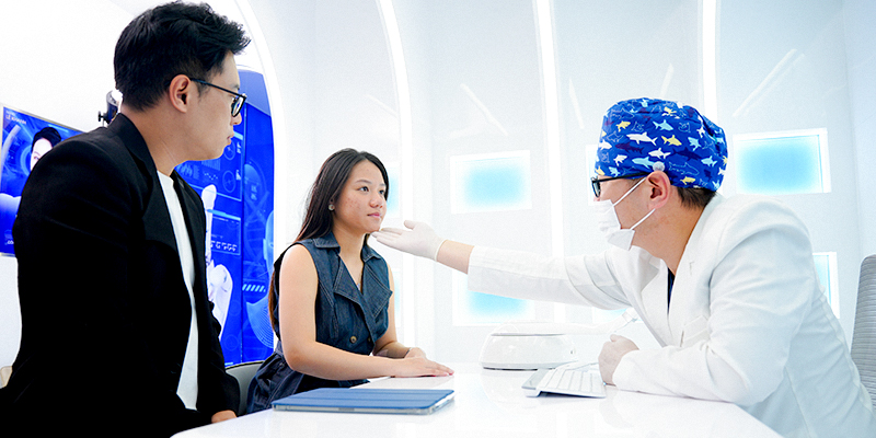 Các phương pháp làm đầy má hóp: Nên phẫu thuật, căng chỉ hay tiêm làm đầy má hóp? Giải đáp từ chuyên gia thẩm mỹ 5 cac-phuong-phap-lam-day-ma-hop