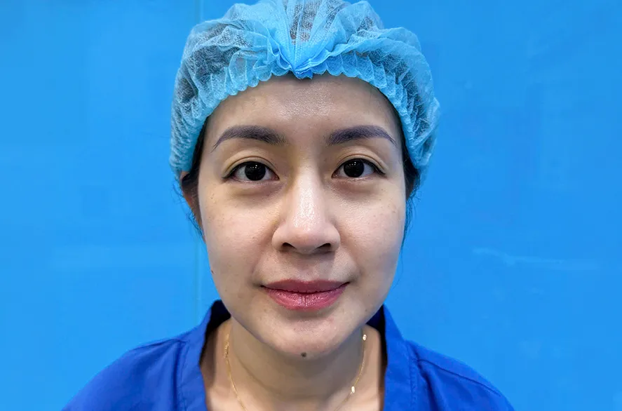 Trước
