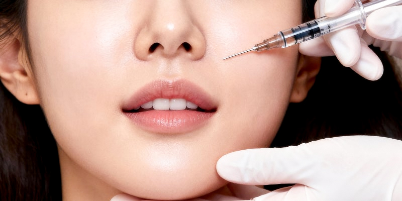 Có nên tiêm collagen trẻ hóa da mặt? Ưu điểm, hạn chế, các vùng tiêm giúp đảo ngược thời gian 6 Có nên tiêm collagen trẻ hóa da mặt?