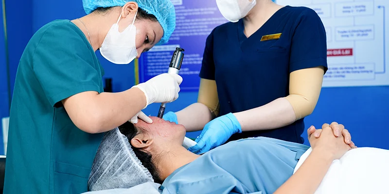 Tiêm Meso Bao Nhiêu Tiền 1 Lần? Bảng Giá 2026 Theo 8 mục đích tiêm khác nhau 4 Tiêm Meso Bao Nhiêu Tiền 1 Lần